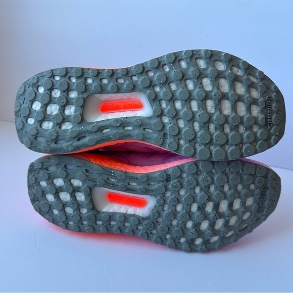 Adidas ultra boost woman’s sneakers - Picture 3 of 8